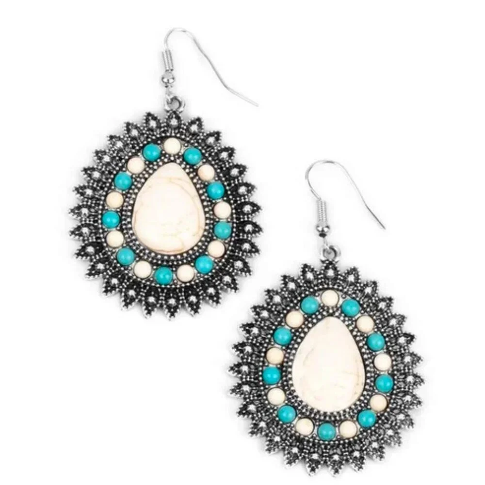 Paparazzi Jewelry Accessories - Sagebrush Sabbatical - White Earrings - Vintage